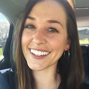 Meet your Posher, Leah